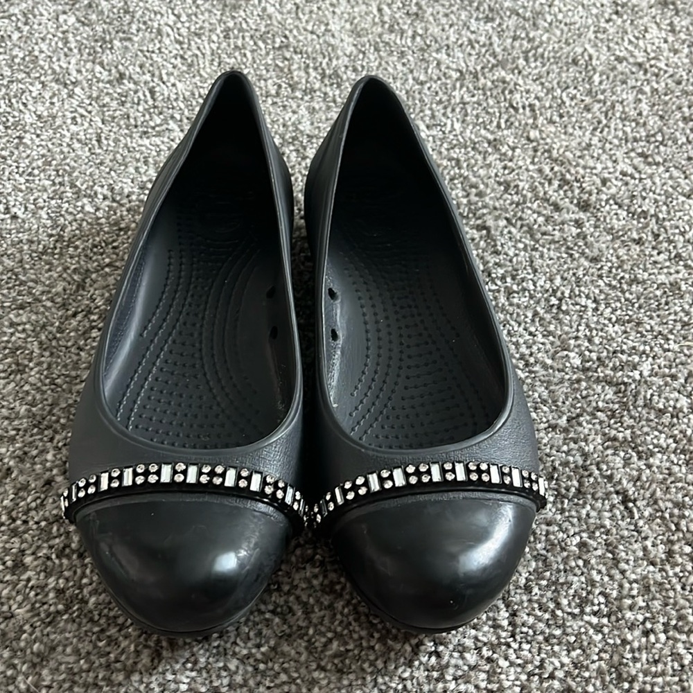 Crocs. Flats with gemstones